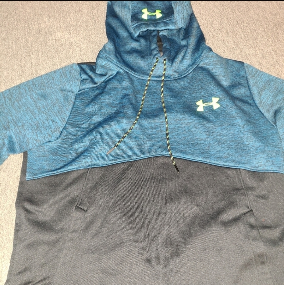 Under armour mens sweater